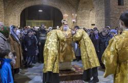 Первая служба под сводами храма. Божественная Литургия Первая служба под сводами храма. Божественная Литургия