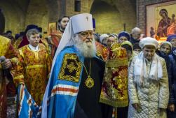 Архиерейское богослужение в день памяти святителя Тихона
