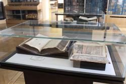 Первый печатные книги Апостол и Евангелие