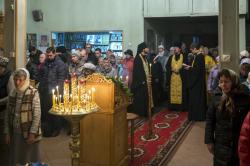 Первая служба под сводами храма. Всенощное бдение Первая служба под сводами храма. Всенощное бдение